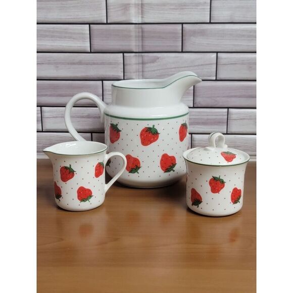 Vintage Japan Rosenthal Netter Strawberry Pitcher, Sugar and Creamer Set - Picture 1 of 8